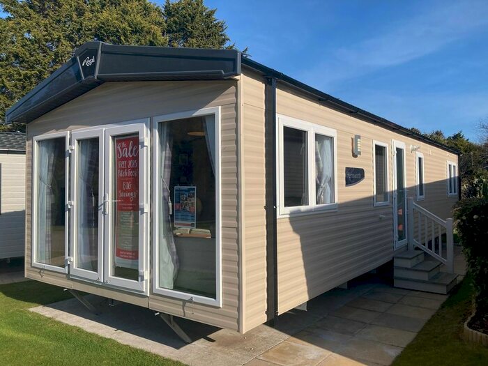 3 Bedroom Property For Sale In Goonhavern, Truro, TR4