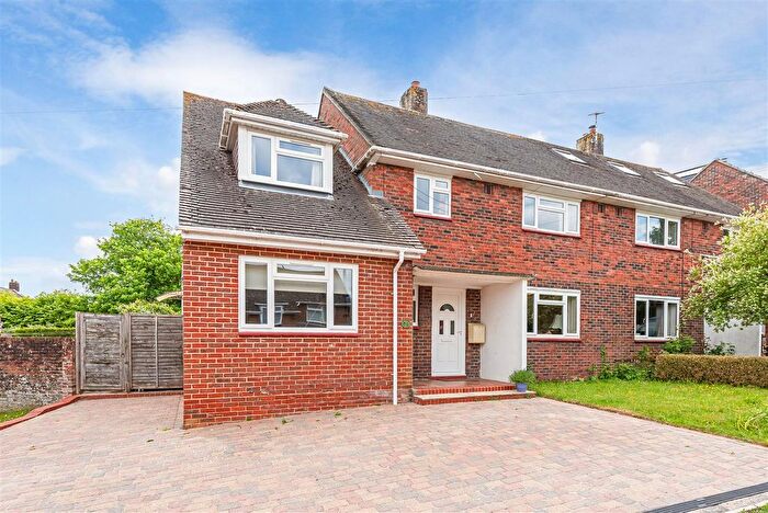 4 Bedroom Semi-Detached House For Sale In Roberts Road, Barton Stacey, Winchester, SO21