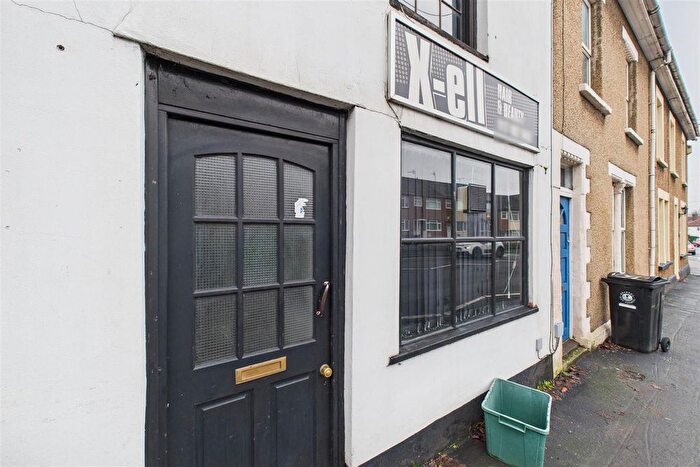 1 Bedroom Property For Sale In Lower High Street, Shirehampton, Bristol, BS11