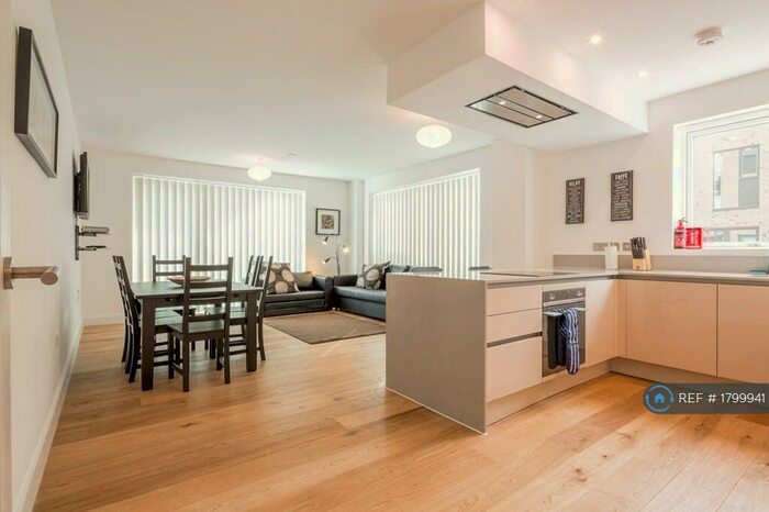 2 Bedroom Flat To Rent In Nine Wells Road, Trumpington, Cambridge, CB2