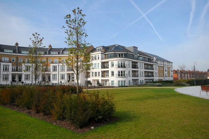 2 Bedroom Flat To Rent In Greensward House, Imperial Wharf, London, SW6