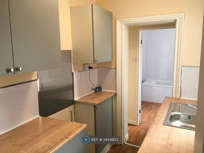 1 Bedroom Flat To Rent In Egerton Court, Barrow-In-Furness, LA14