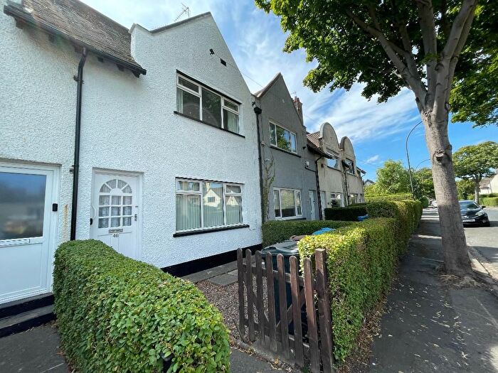 2 Bedroom Terraced House To Rent In Chestnut Grove, Garden Village, Hull, HU8