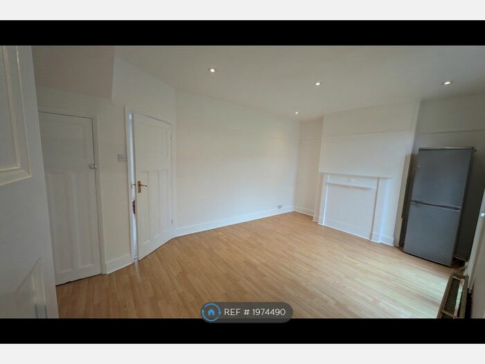 3 Bedroom Terraced House To Rent In Baker Lane, Mitcham, CR4