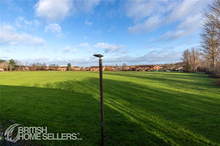 1 Bedroom Flat For Sale In Clay Hill, Two Mile Ash, Milton Keynes, Buckinghamshire, MK8