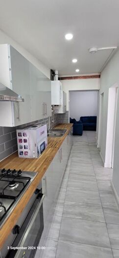 4 Bedroom Terraced House To Rent In Richard Street, Cardiff, CF24