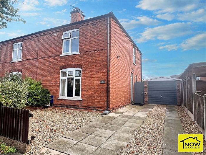 3 Bedroom Semi Detached House For Sale In Vernon Avenue, Newark, Nottinghamshire., NG24