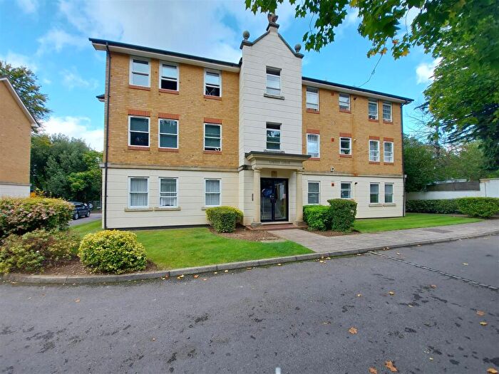 1 Bedroom Apartment To Rent In Devonshire Avenue, Sutton, SM2