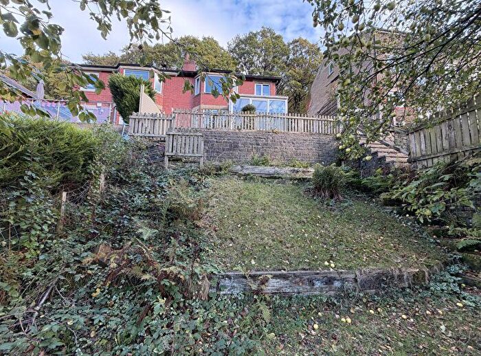 3 Bedroom Semi Detached House For Sale In Midehole Road, Hebden Bridge, HX7