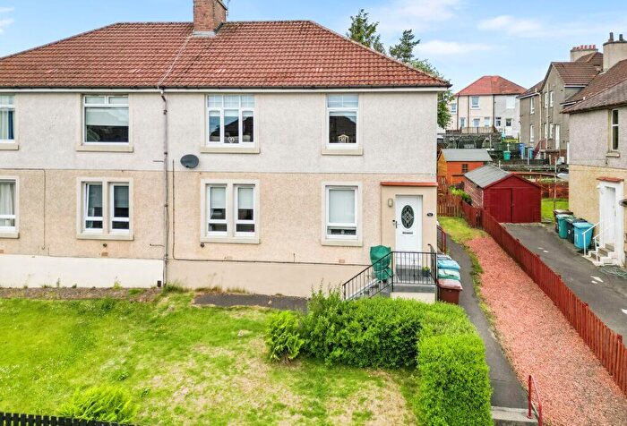 2 Bedroom Flat For Sale In Craighead Street Airdrie, ML6