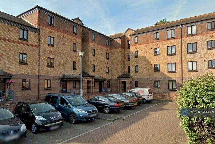 1 Bedroom Flat To Rent In Garamond Court, Redcliffe, Bristol, BS1