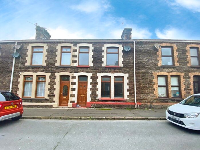 3 Bedroom Property To Rent In Penrhyn Street, Port Talbot, SA13