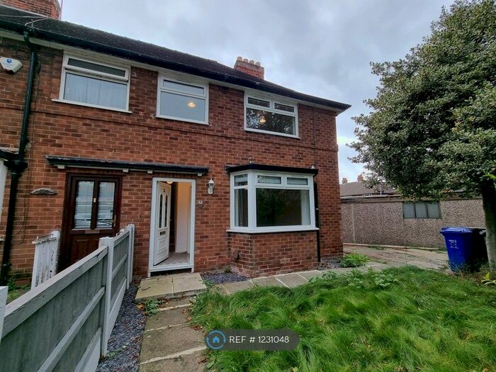 3 Bedroom End Of Terrace House To Rent In Peel Hall Road, Manchester M22