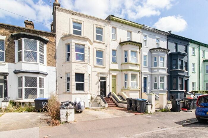 2 Bedroom Flat To Rent In Godwin Road, Cliftonville, CT9