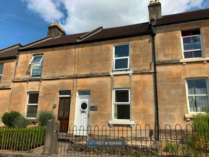 3 Bedroom Terraced House To Rent In Shophouse Road, Bath BA2