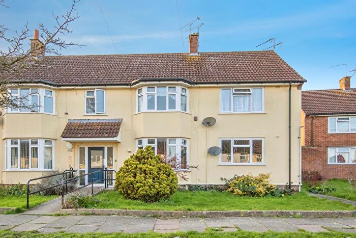 2 Bedroom Flat For Sale In Cardiff Avenue, Ipswich, IP2