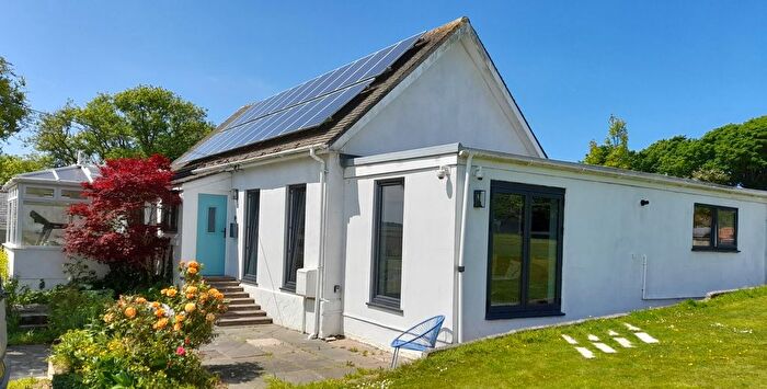 3 Bedroom Detached Bungalow For Sale In Merry Meeting, Roseworthy, Camborne, TR14