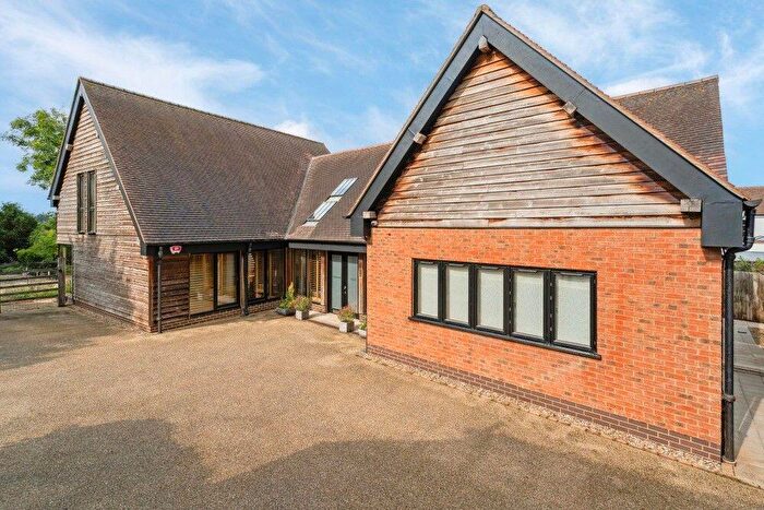 5 Bedroom Detached House For Sale In East End Farm, Moss Lane, Pinner Village, HA5