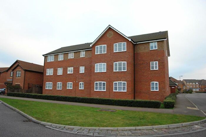 2 Bedroom Flat To Rent In Manton Road, Enfield, EN3