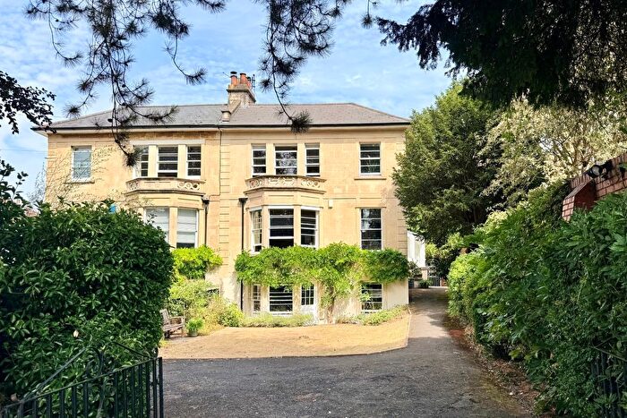 5 Bedroom Semi Detached House For Sale In Southfield Road, Westbury-On-Trym, Bristol, BS9