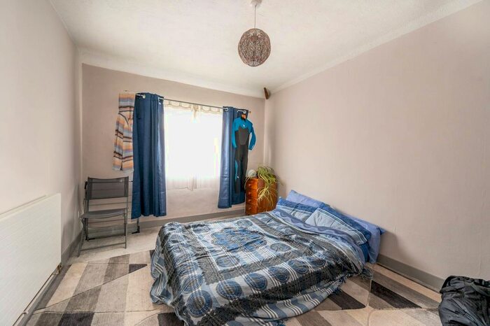 1 Bedroom Flat To Rent In Barking, Barking, IG11