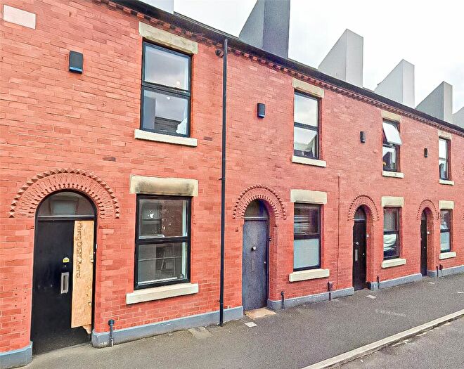 2 Bedroom Terraced House To Rent In Ash Street, Salford, Manchester, M6