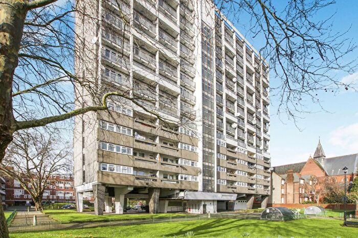 1 Bedroom Flat For Sale In Weymouth Terrace, Hackney, E2