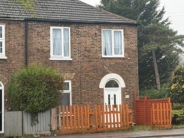 3 Bedroom House To Rent In Oundle Road, Peterborough, PE2