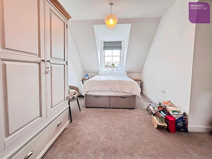 4 Bedroom Semi-Detached House For Sale In Oak Gardens, Gatley, SK8