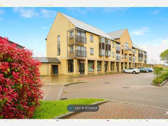 2 Bedroom Flat To Rent In Thornhill Close, Carterton, OX18