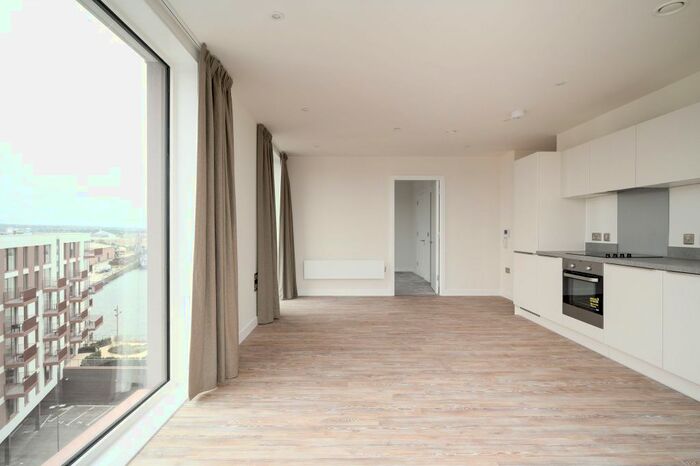 2 Bedroom Flat To Rent In The Kell, Gillingham Gate Road, Gillingham, ME4