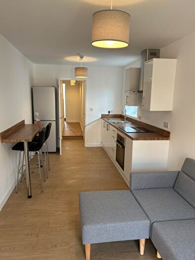 2 Bedroom Flat To Rent In Bradley Street, Roath, CF24