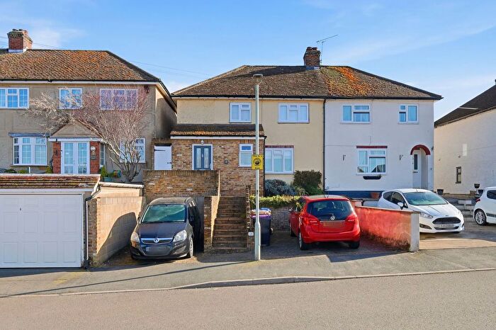 4 Bedroom Semi Detached House For Sale In Thele Avenue, Stanstead Abbotts, SG12