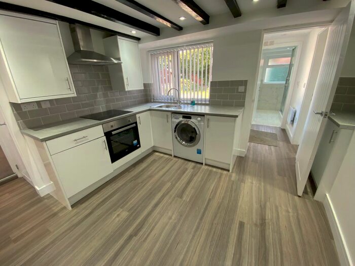 2 Bedroom Flat To Rent In Barrow Road, Sileby, Loughborough, LE12