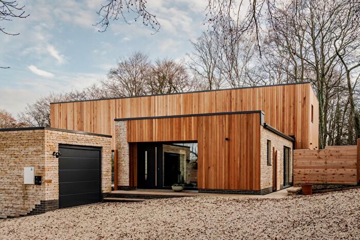 5 Bedroom Detached House For Sale In Lyncroft, Cirencester, Gloucestershire, GL7