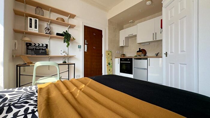 6 Bedroom House To Rent In Richmond Road, Lincoln, LN1