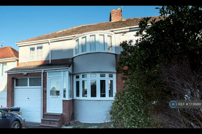 4 Bedroom Semi-Detached House To Rent In Toll House Road, Durham, DH1