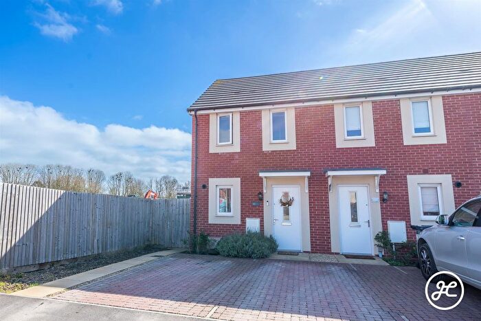 2 Bedroom End Terrace House For Sale In Vita Avenue, Bridgwater, TA6