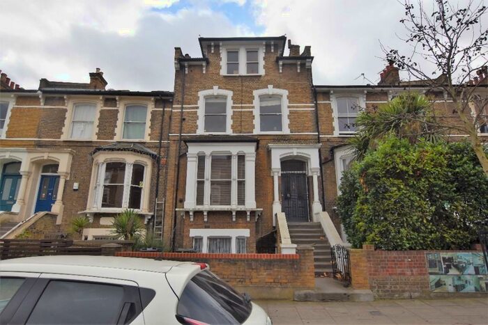 1 Bedroom Flat To Rent In Amhurst Road, London, E8