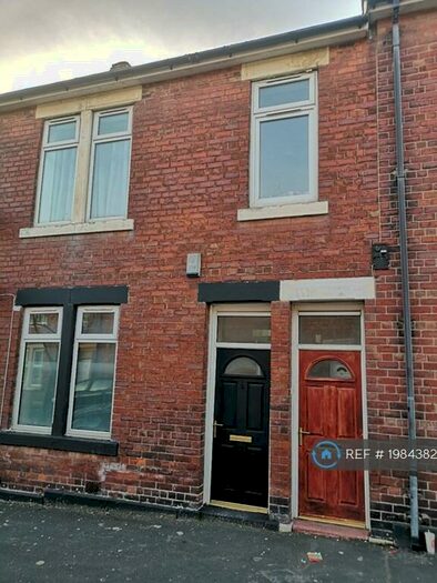 2 Bedroom Flat To Rent In East Howdon, Wallsend, NE28