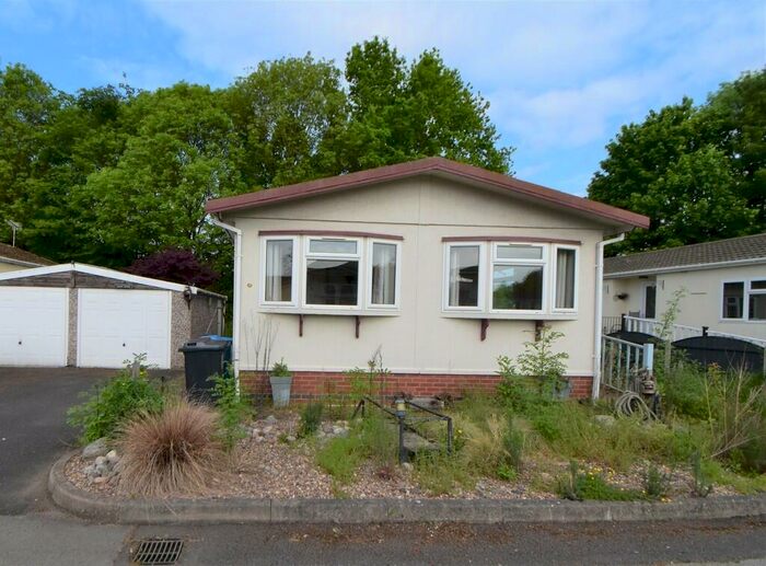 2 Bedroom Detached Bungalow For Sale In Patterdale Road, Alvaston, Derby, DE24