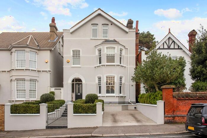 5 Bedroom Detached House To Rent In Burgh Heath Road, Epsom, KT17