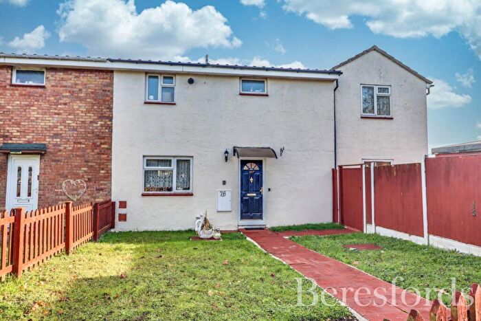 4 Bedroom End Of Terrace House For Sale In Calamint Road, Witham, CM8