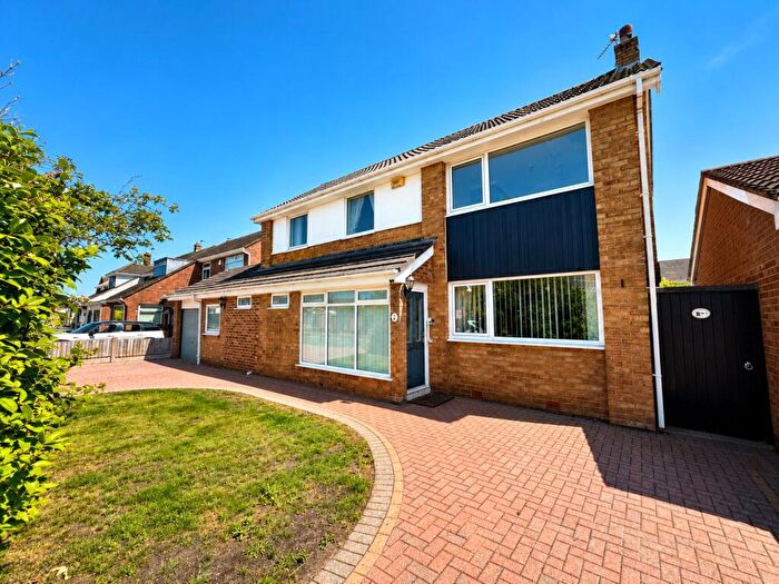3 Bedroom Detached House For Sale In Muirfield Drive, Southport, Merseyside, PR8