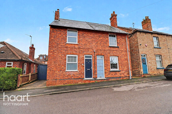 2 Bedroom Semi-Detached House For Sale In Woodside Road, Nottingham, NG12