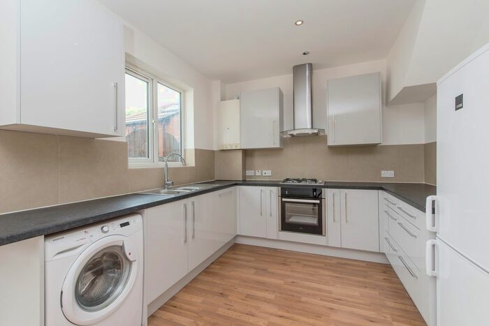 3 Bedroom Detached House To Rent In Cannon Hill Lane, Raynes Park, London, SW20