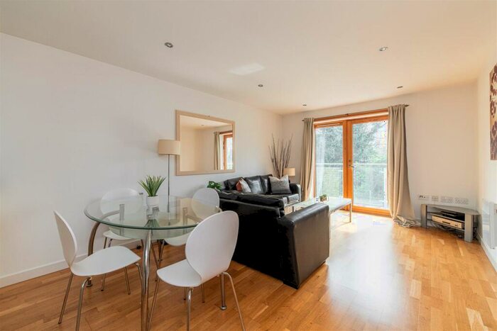 2 Bedroom Apartment To Rent In Manor Chare Apartments, City Centre, Newcastle Upon Tyne, NE1