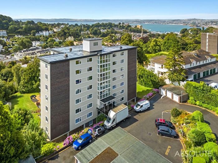 2 Bedroom Flat For Sale In Lower Warberry Road, Torquay, TQ1