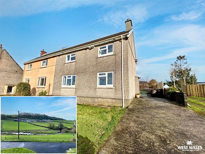 3 Bedroom Semi Detached House For Sale In Maes Y Berllan, Llangyndeyrn, Kidwelly, SA17
