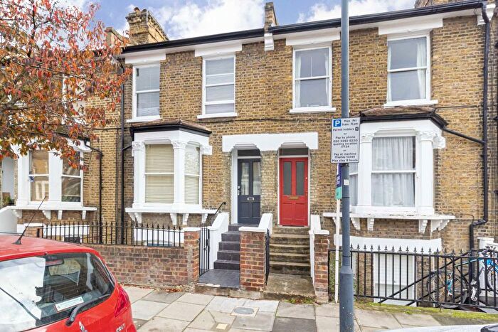 1 Bedroom Flat To Rent In Brackenbury Road, London, W6
